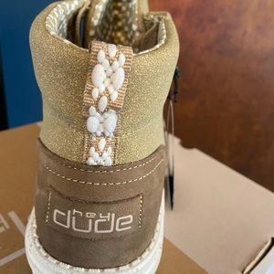 Brand new olive green hey dudes size 10.